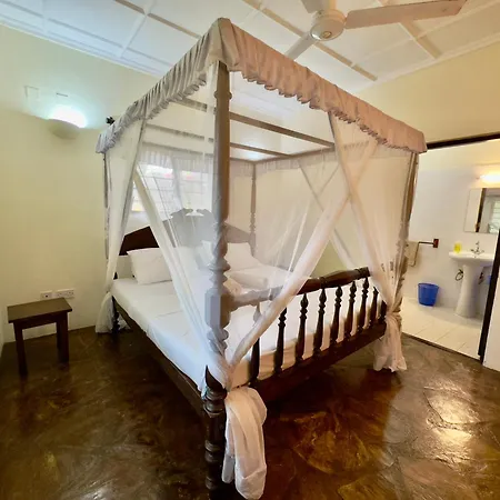 Banana House Villas Watamu Exterior photo